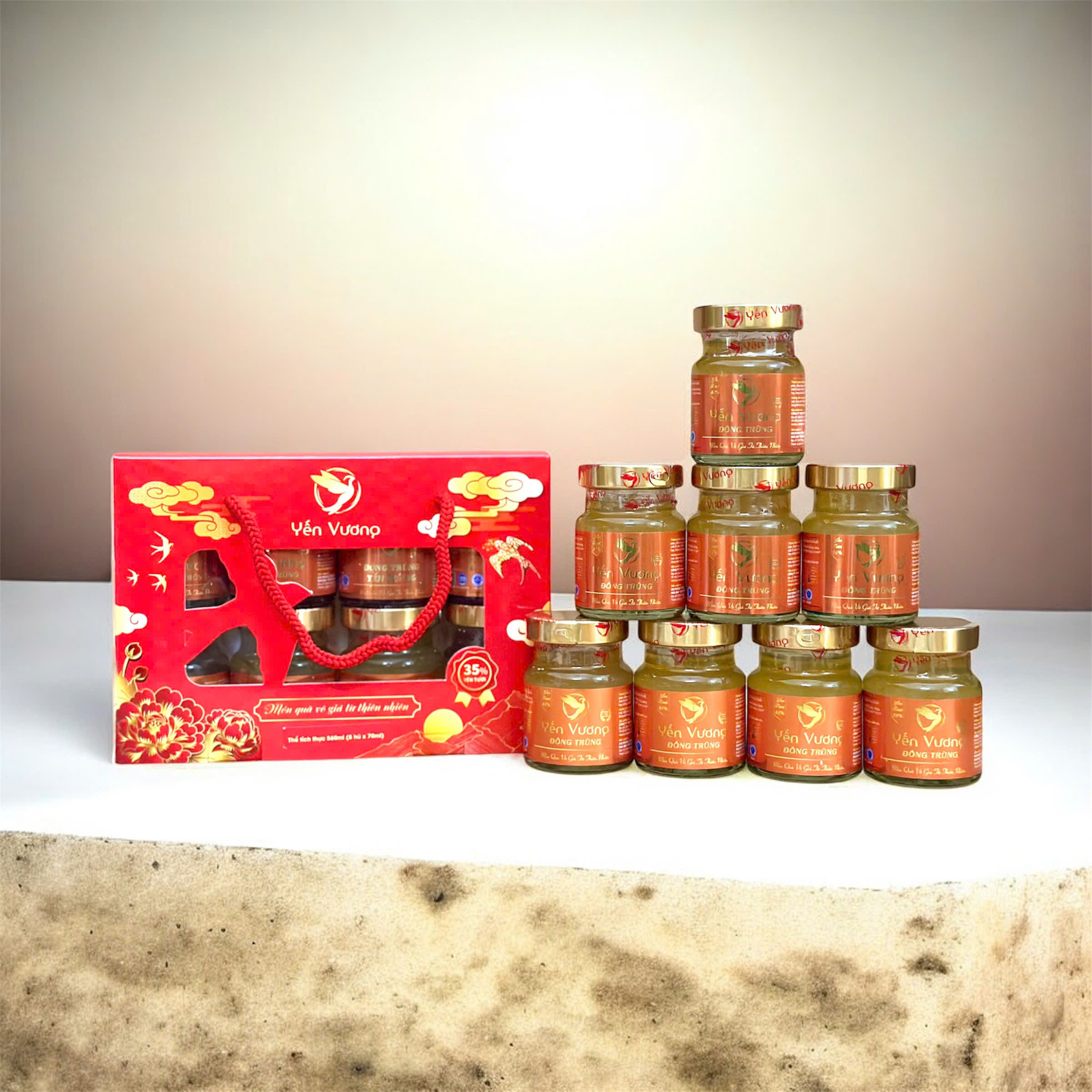 Lốc 8 hũ yến Vương 70ml Đông Trùng